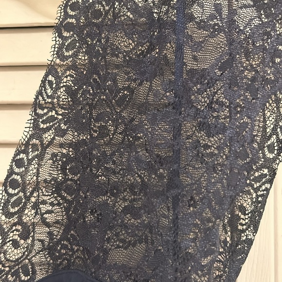 Elise Ryan - Picture 4 of 13